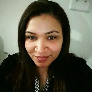 Meet your Posher, Yudith